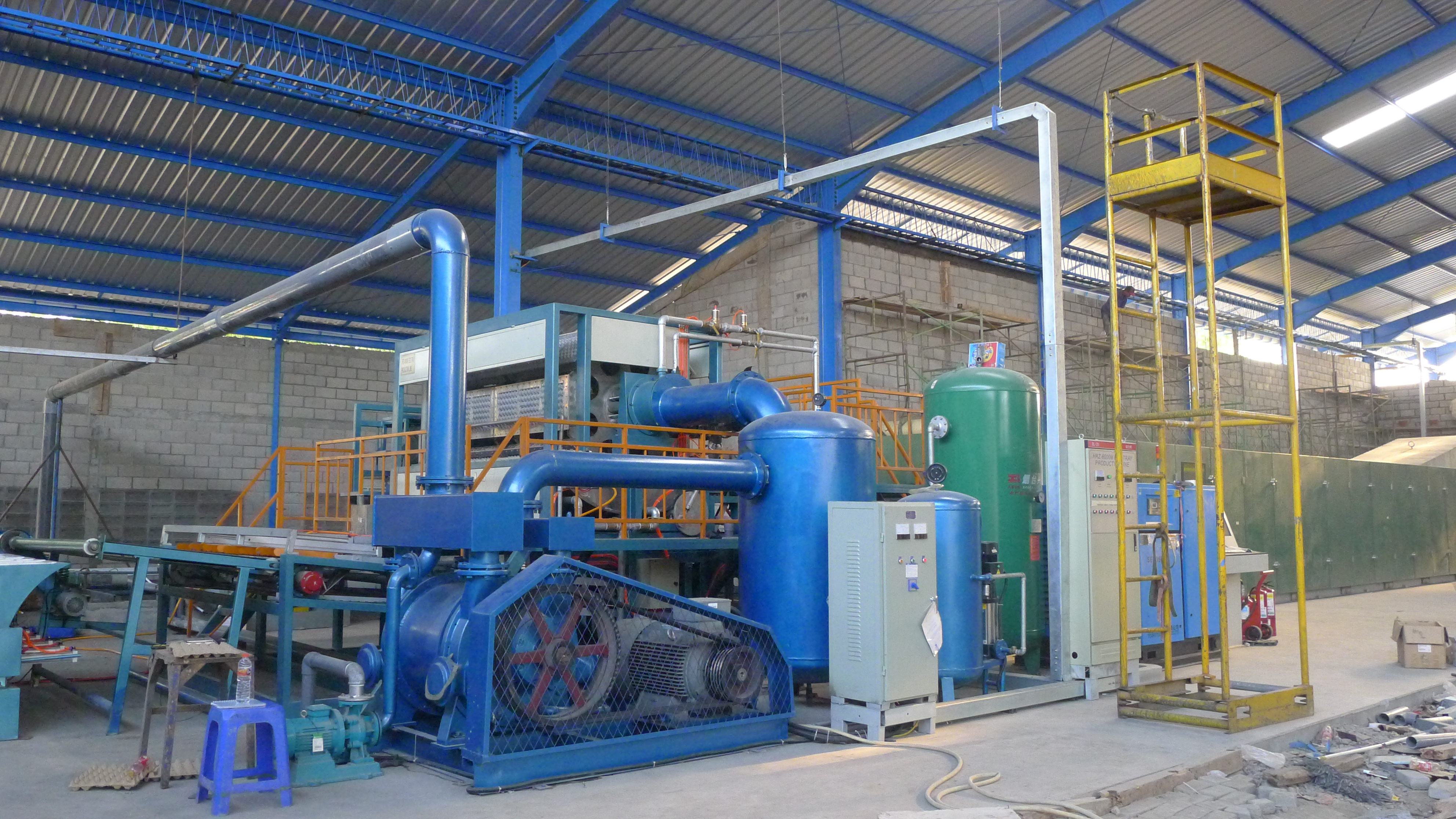 蛋托機、蛋托生產(chǎn)線、雞蛋托盤機，請致電宏潤包裝